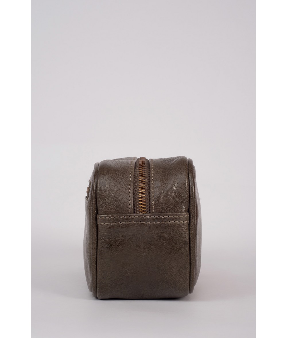 Arthur Leather Shaving Bag Alaskan Leather Company